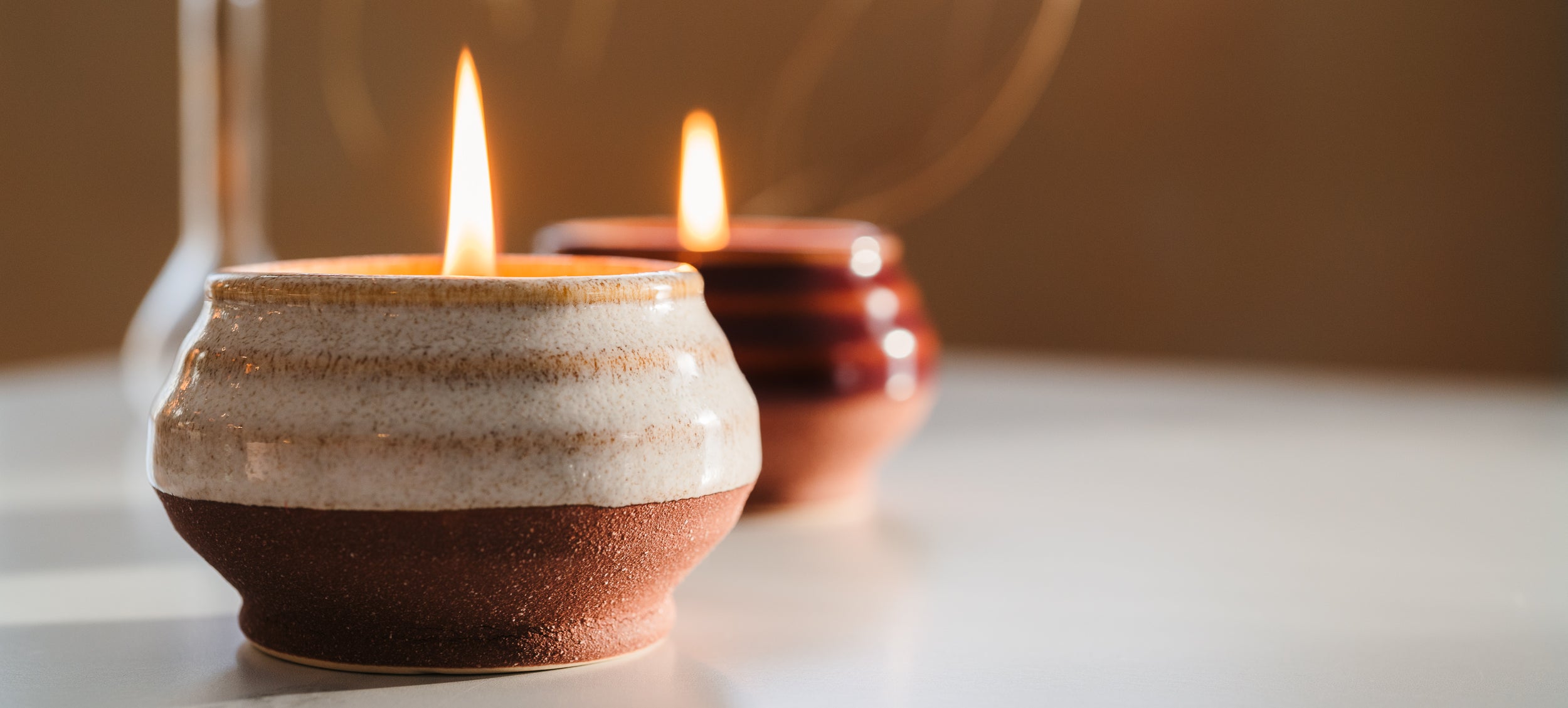 Gold-Yellow-Natural-Handcrafted-non-toxic-Unscented-100%-Beeswax-Candle-emergency-highest-rated-long-burning-unique-trending-home-gifts-ceramic-vessel-white